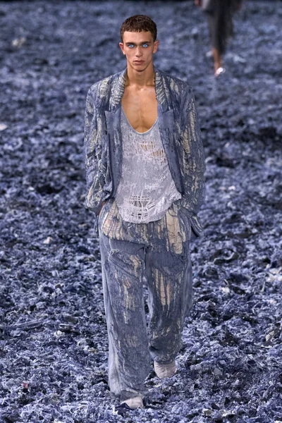 Look 31